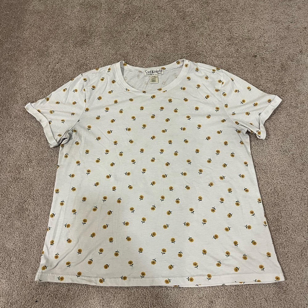 Cut & Paste Sunflower Print Tee